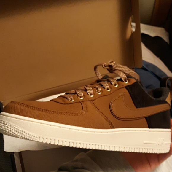 Nike Air Force 1 Low Carhartt WIP ale brown 10.5 - Picture 2 of 4
